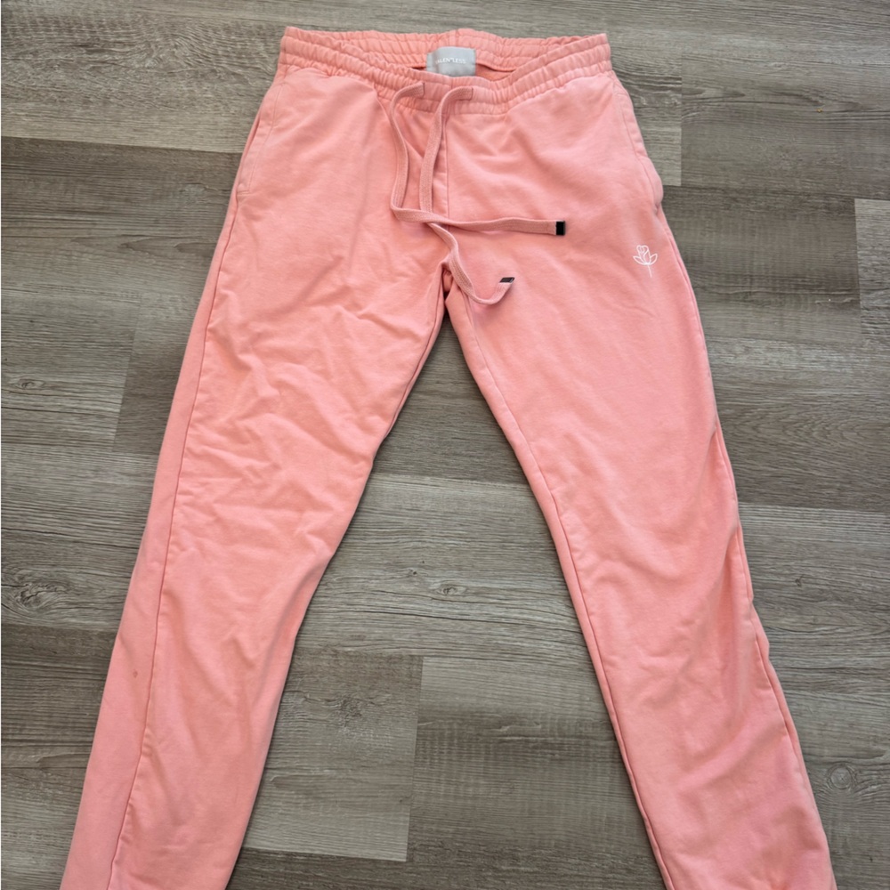 Talentless coral sweats - Picture 2 of 6